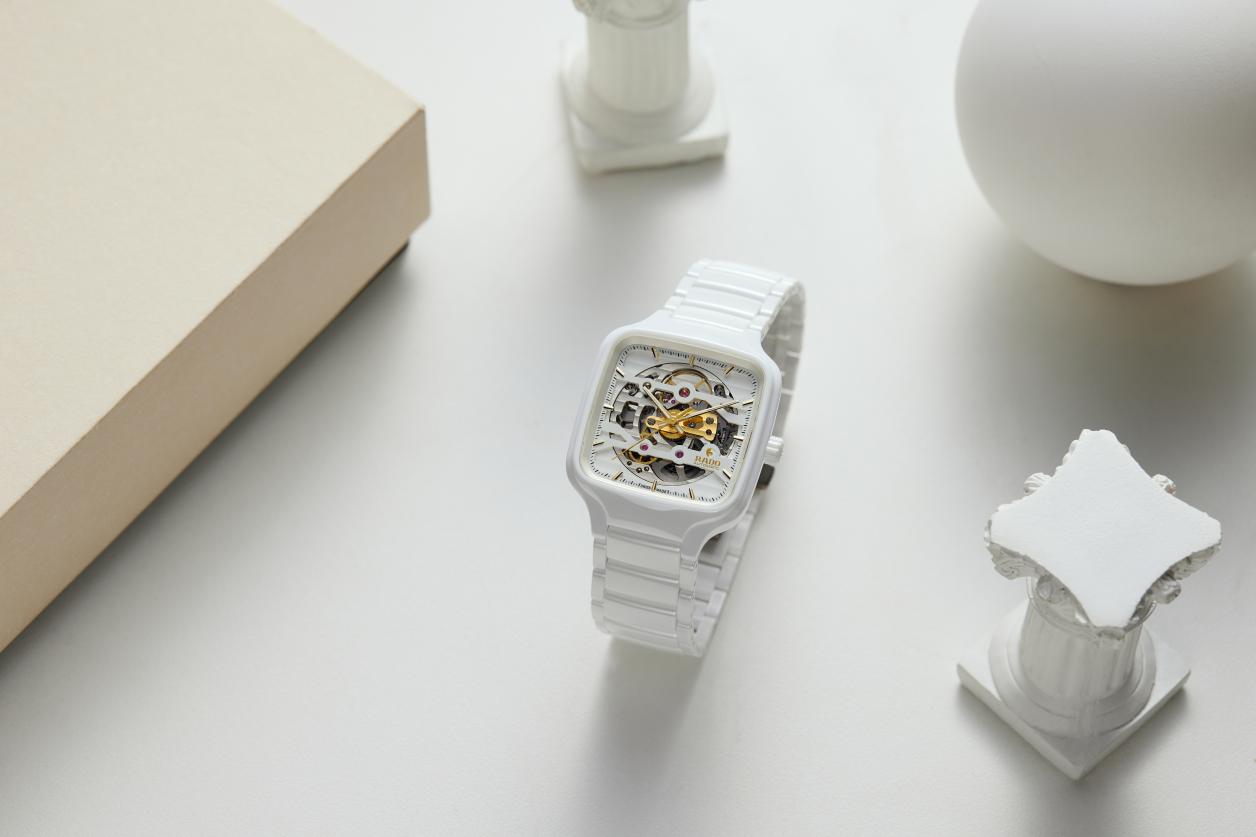 06 True Square����ϵ���U�ՙC(j��)е������o(w��)�p�ס�