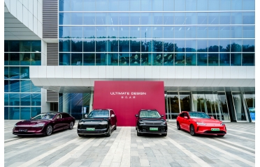  ���b�Ƽ��cˇ�g(sh��)���W(xu��) �_���g Ҋ�Ƿ�HUAWEI Mate XT �Ƿ�������Ʒ�b���A�M��Ļ