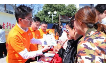 ƽ�����M���ڊ^�����á���ƪ�����¡����V�����|(zh��)���l(f��)չ����ƪ��