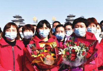 �ӱ������������t(y��)�o(h��)�ˆT�YԮʯ���f